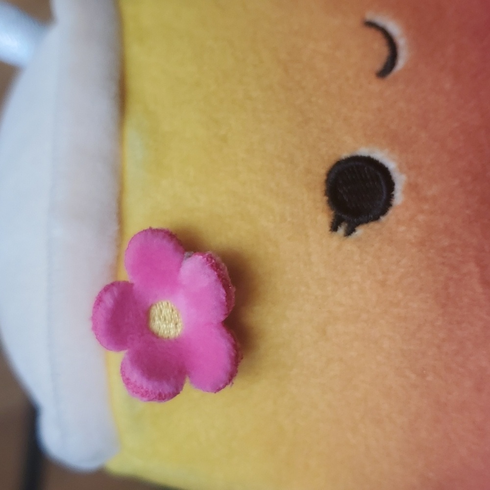 Squishmallows Bergit the Boba 8" - Picture 2 of 9